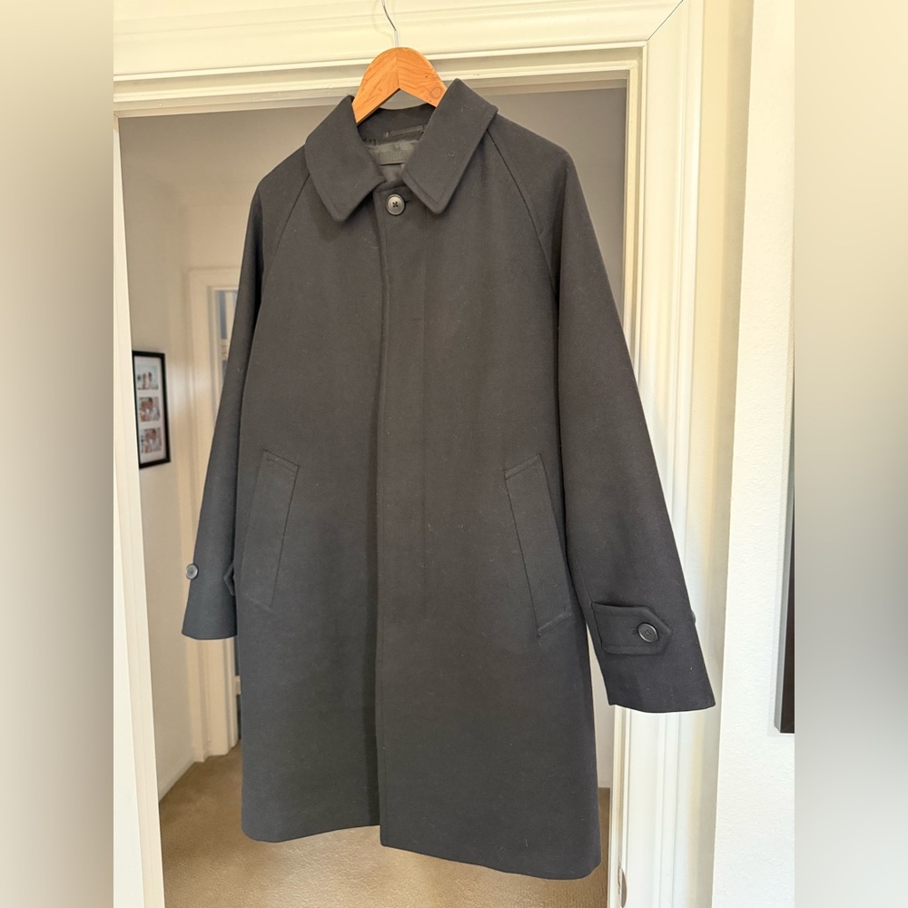 Uniqlo Men's Dark Gray Trench Coat